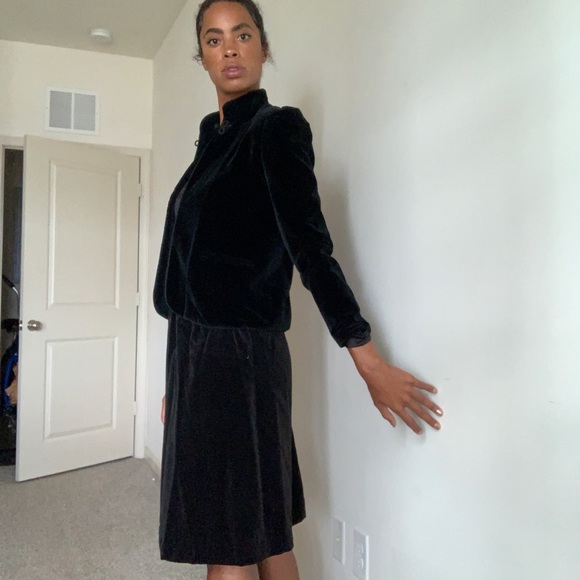 Two piece vintage velvet skirt suit - Picture 2 of 6